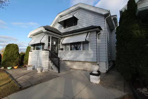 1428 S 78th, West Allis, WI 53214