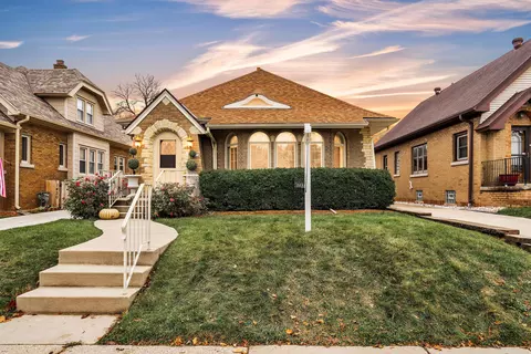 1436 S 54th, West Milwaukee, WI 53214