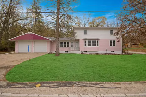 27733 Silver Lk, Salem, WI 53168