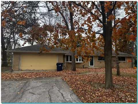7744 N Fairway, Milwaukee, WI 53223