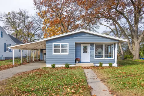 132 9th, Onalaska, WI 54650