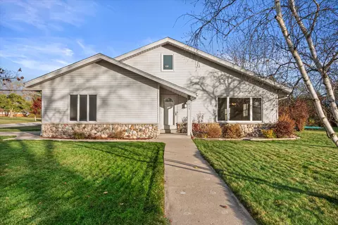 14815 W Janice, New Berlin, WI 53151