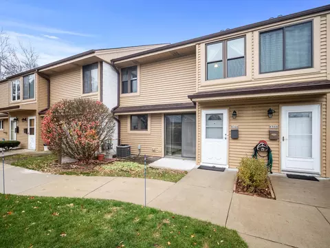 6346 S 20th, Milwaukee, WI 53221