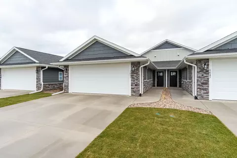 1651 Red Clover, Holmen, WI 54636