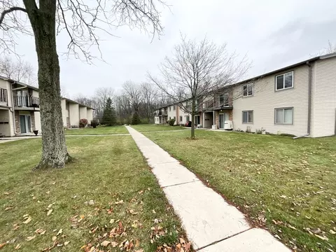 w170n11557 Armada #12, Germantown, WI 53022