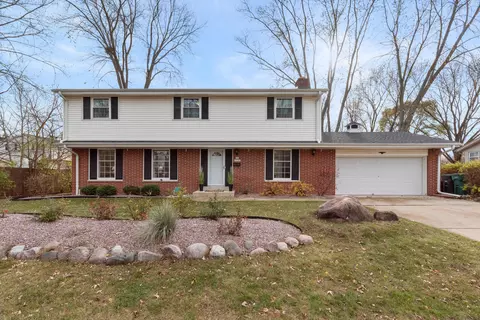 n87w15345 Kings, Menomonee Falls, WI 53051