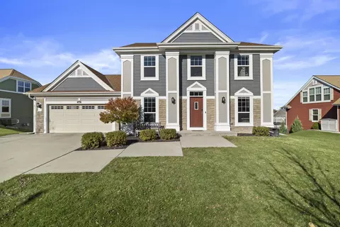 1006 Juniper, Hartford, WI 53027