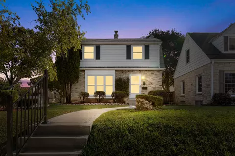 4200 S 2nd, Milwaukee, WI 53207