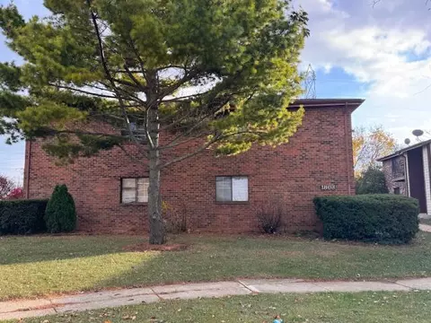 1863 Roosevelt, Racine, WI 53406