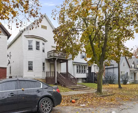 2434 S 9th, Milwaukee, WI 53215