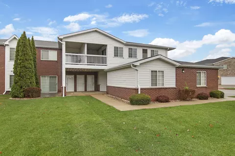 838 Boulder #203, Mount Pleasant, WI 53406