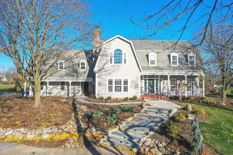 6932 W Lafayette, Mequon, WI 53092