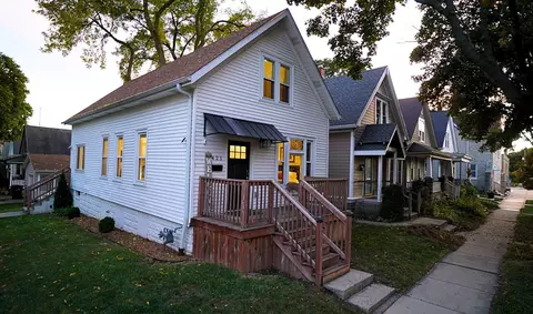 421 Euclid, Milwaukee, WI 53207