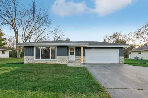 11729 W James, Franklin, WI 53132