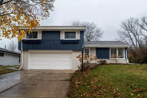 10850 W Derby, Wauwatosa, WI 53225