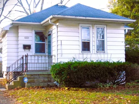 5005 N 56th, Milwaukee, WI 53218