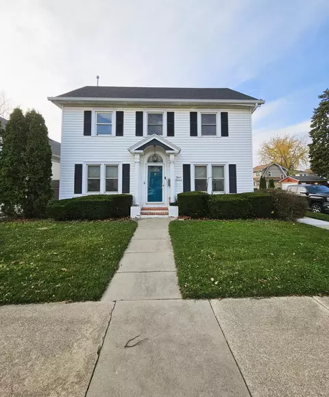 1500 Blaine, Racine, WI 53405