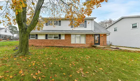 5224 S 26th #5226, Milwaukee, WI 53221