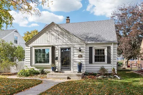 2961 N 79th, Milwaukee, WI 53222