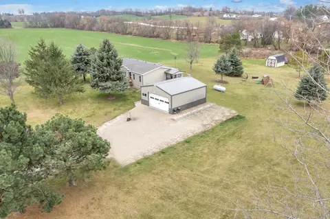 n1388 Rolling Drive, Ashford, WI 53010