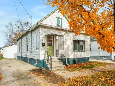 1812 21st, Two Rivers, WI 54241