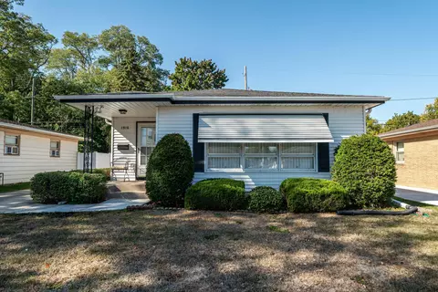 1916 Neptune, Racine, WI 53404