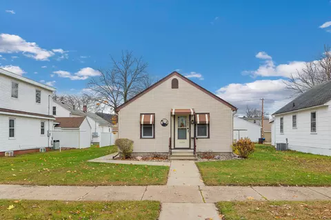 1807 19th, La Crosse, WI 54601