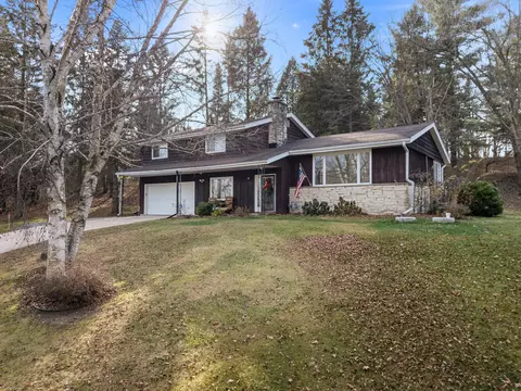 4190 County Road O, Saukville, WI 53080