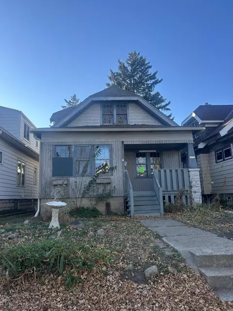 2235 S 73rd, West Allis, WI 53219