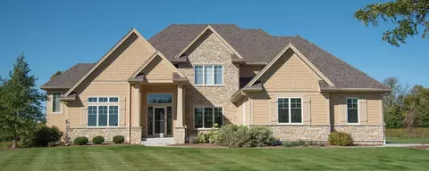 3535 W Torrey, Mequon, WI 53092