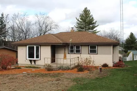 30150 Hickory, Burlington, WI 53105