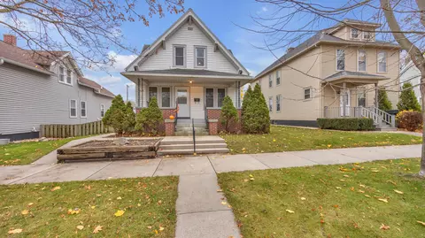 1523 Illinois, Sheboygan, WI 53081