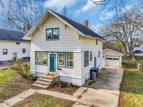 316 N Broad, Elkhorn, WI 53121