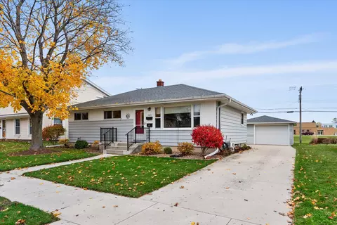 1624 Ohio, Sheboygan, WI 53081
