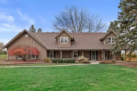 5775 S Oxford, New Berlin, WI 53146
