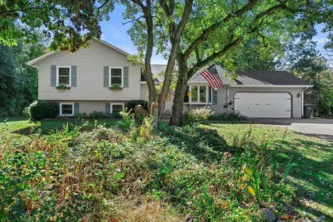 s78w32129 Mark, Mukwonago, WI 53149