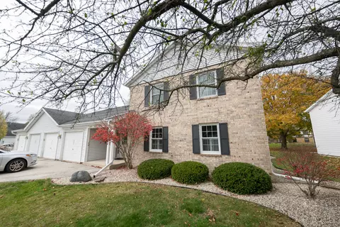 8046 41st #24B, Kenosha, WI 53142