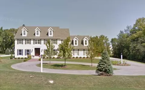 1810 W Sunnydale, Mequon, WI 53092