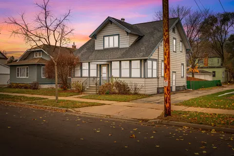 1230 13th, La Crosse, WI 54601