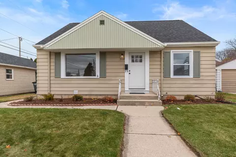 710 Whitcomb, Sheboygan, WI 53081