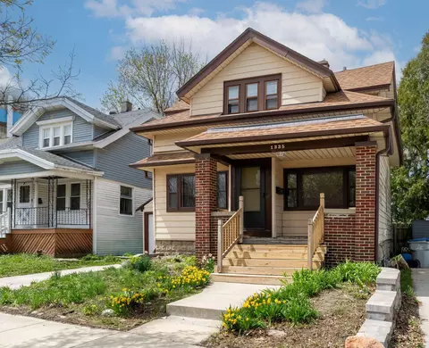 1335 N Hawley, Milwaukee, WI 53208