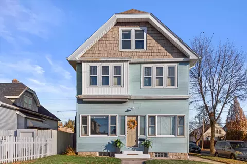 3172 S 11th, Milwaukee, WI 53215