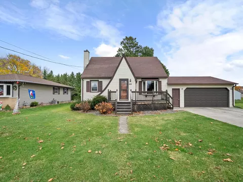 2131 S 16th, Manitowoc, WI 54220