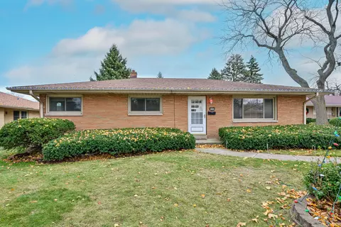 3000 S 80th, West Allis, WI 53219