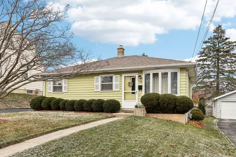 1908 Easy, Waukesha, WI 53188