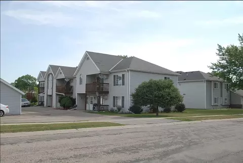 526 Root #2, Hartford, WI 53027