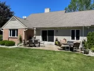 10305 N Adams, Mequon, WI 53092