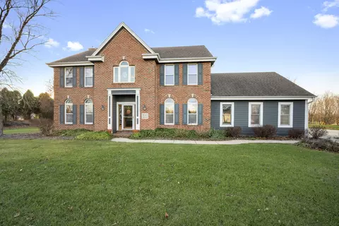 w345s8735 Whitetail, Eagle, WI 53119