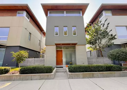 913 E Reservoir #913, Milwaukee, WI 53212