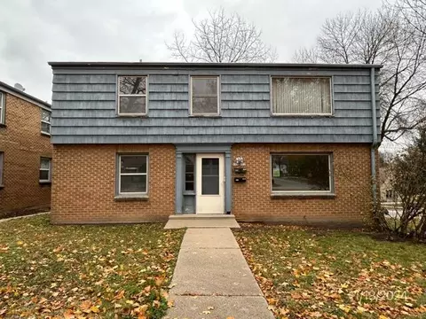 400 N 92nd #404, Milwaukee, WI 53226